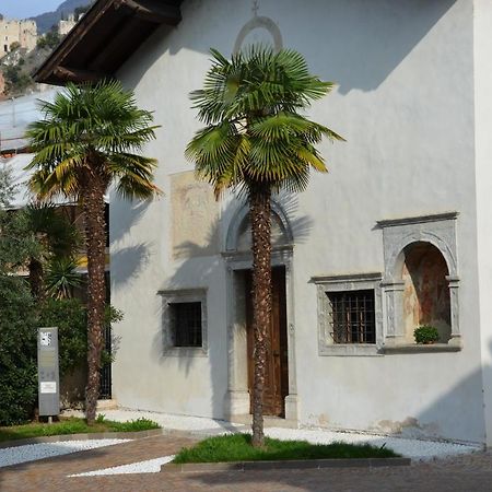 Palazzo Oltre Apartment Arco Bagian luar foto