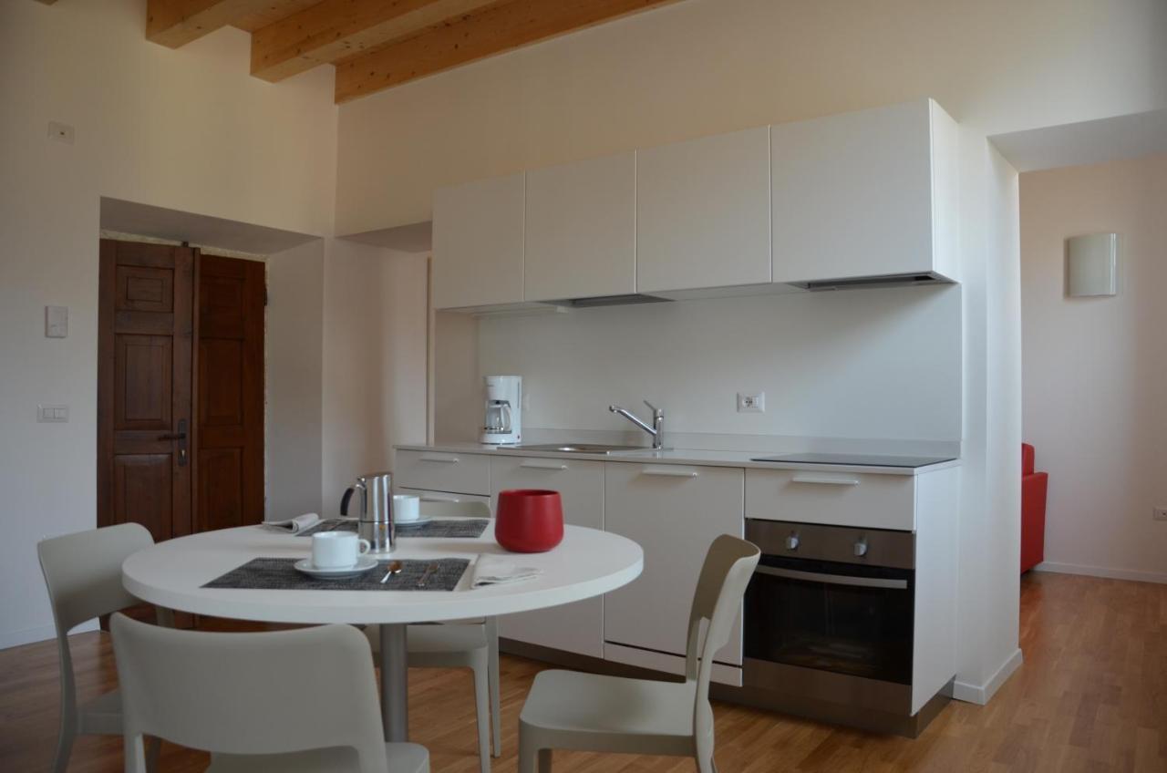 Palazzo Oltre Apartment Arco Ruang foto